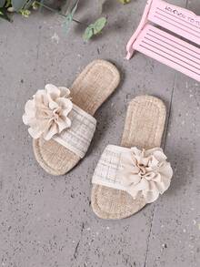 1 Pair Beige Summer Woven Floral Children Flat Sandals, One-Strap Beach Casual Gentle Style Slippers - Beige - View 15