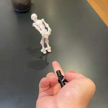 Mini Handgun Shaped Stress Relief Toy, Pressure Release Toy, Fun Toy, Party Favor, Creative Gift, Made Of PC Material - Black - View 4