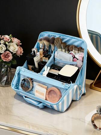 1 st upprätt sminkväska, ny bärbar förvaringspåse i kinesisk stil, lämplig för utomhusbruk, kan förvara sminkborstar och hudvårdsprodukter, multifunktionell och stor kapacitet. Med fackuppdelad förvaringsdesign, även utrustad med rymligt förvaringsutrymme för kontorsmaterial, kan fungera som en bärbar necessär, perfekt för resor och affärsresor.