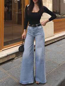 GILIPUR New Y2K Flare Leg Jeans, Light Blue, High Waist, Slim Fit, Stretchy Fabric, Casual Versatile, Streetwear Style, 2000s Retro, Perfect For Winter-Spring 2026, Vintage Outfit, New Year, Valentine's Day, Other Holidays Outings, Parties And Holiday Gifts, Also Suitable For Picnics, Casual Dinners And Concert Nights, Showcasing Refined Elegance With A Casual Flair. - 藍色 - 查看 2