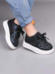 1 Pair Unisex Glitter Flat Sneakers, Soft Sole Non-Slip Infant Casual Walking Shoes, Fashion Versatile Children Outdoor Running Shoes, Suitable For All Seasons - Black - View 2