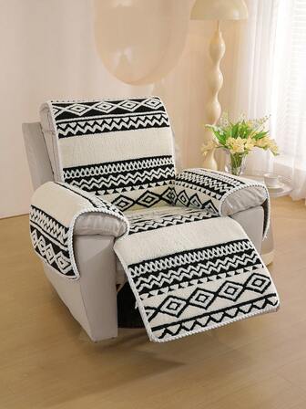 1pc Bohemian Style Velvet Recliner Chair Cover - Machine Washable, Pet Friendly, Non-Slip Bottom, Fits Single Recliner, Comfortable & Decorative, Suitable For Living Room And Office, Soft Polyester Fabric Armchair Slipcover/Decor Chair Cover