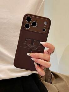 Funda de teléfono personalizada con letra, con diseño de textura de lichí grabado con láser, a prueba de golpes y resistente a los arañazos, protege el lente de la cámara, compatible con iPhone 17, 16, 15, 14, 13, 12, 11 Pro Max y series Plus, regalo perfecto para cumpleaños, aniversario y Navidad - Marrón - Ver 5