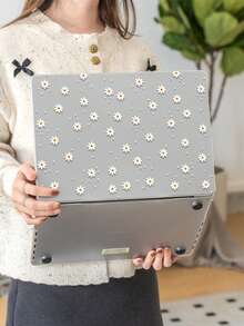 1 Piece, Frosted Transparent Acrylic Laptop Case: Featuring A White Daisy Pattern, Lightweight And Shockproof, 3D Ventilation, Compatible With Various MacBooks (Air13 2025/Pro 16 M4, Etc.), An Essential Protective Case For Office And Study