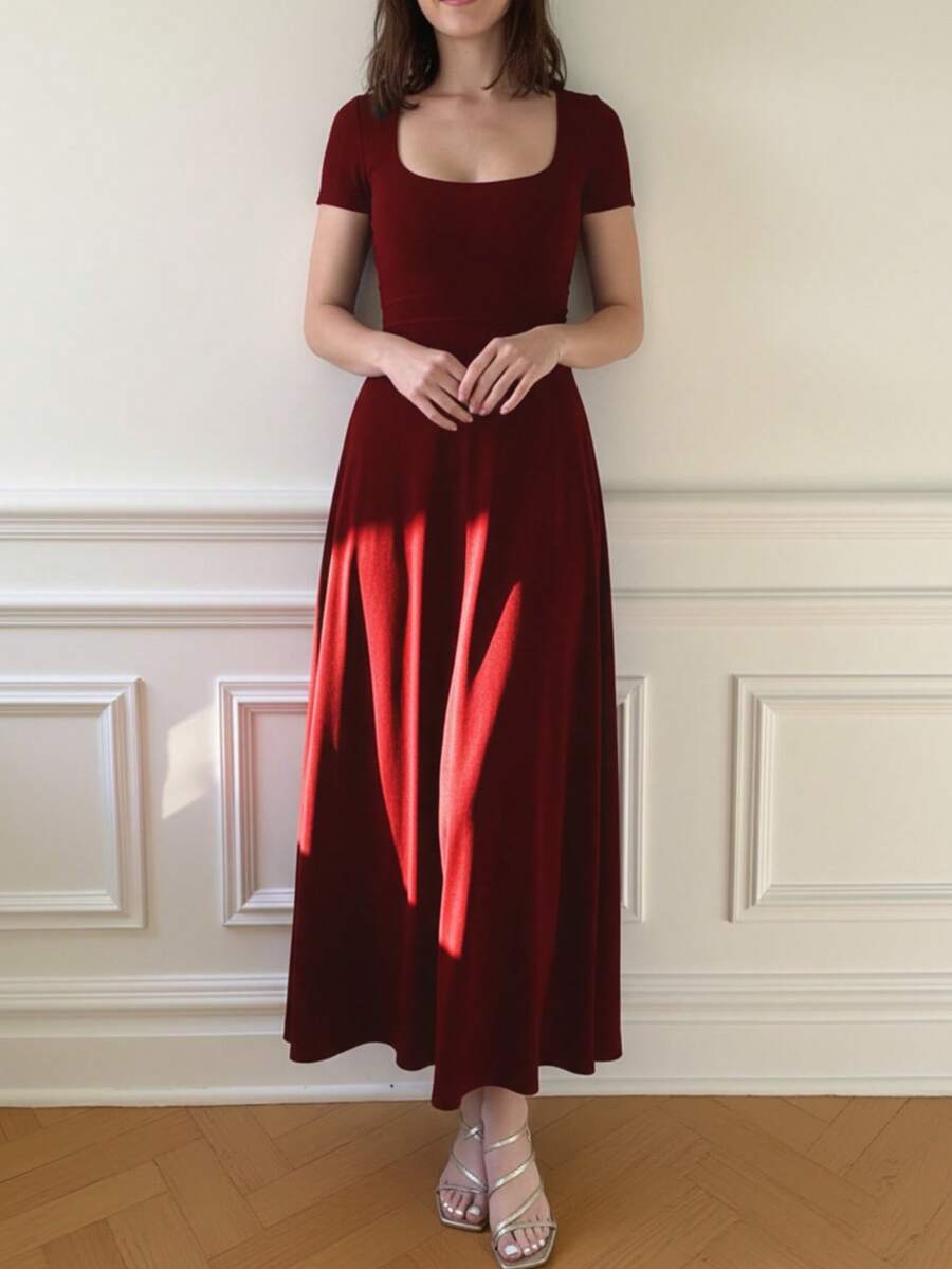 优雅通勤休闲春秋新款短袖修身连衣裙，法式复古高端优雅显瘦连衣裙，法式方领短袖连衣裙，优雅收腰修身针织连衣裙 - 酒紅色 - 查看 1