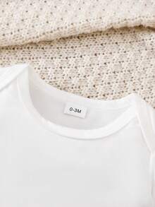 Infant/Toddler Boys Striped Shoulder Snap Bodysuit + Cute Lion Embroidered Bib Shorts Set - Multicolor - View 6