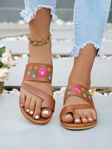 Women's Flat Embroidered Slide Sandals, Women's Flat Embroidered Beach Sandals - Brown - View 3