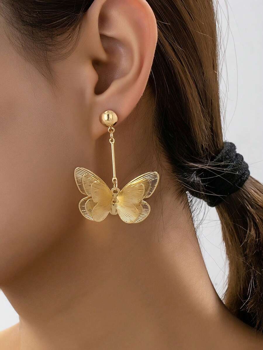 1 Đôi bông tai thiết kế hình bướm rỗng cổ điển thanh lịch dành cho nữ, thích hợp cho các bữa tiệc, tiệc chiêu đãi và đeo hàng ngày. - Vàng - Xem 1