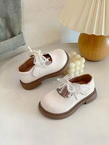 1双女童时尚童鞋，婴儿/幼儿女童珍珠蝴蝶结圆头平底鞋，可爱女宝宝鞋 - 米色 - 查看 3