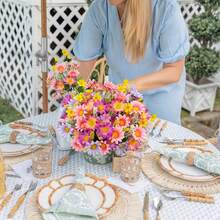 4pcs/Set Artificial Daisy, Wild Flower And Lavender Bouquet - Realistic Petals And Leaves Mimic Real Garden Flowers, Vibrant Faux Floral Decor, Suitable For Indoor/Outdoor Home Garden Tabletop, Valentine's Day Gift - Multicolor - View 5