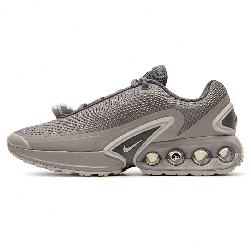 Nike AIR MAX DN 男士跑步鞋 DV3337-014 - 黑/灰 - 查看 1