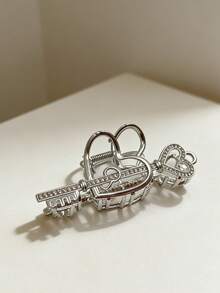 An Ins Style Silver Heart Rhinestone Hair Claw - Exquisite Metal Clip For Sweet & Elegant Updo/Bang Fixing Versatile Hair Accessory Women Hair Accessories Fashion Claw Clips Elegant Hair Clutch Casual Hair Jaw Clip For Valentine's Day Accessories Gift - Multicolor - View 2