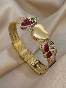 1条金色网状手链，饰有珐琅草莓和樱桃吊坠 - 甜美水果设计，可爱饰品，适合日常夏季时尚造型，男女皆宜，情人节礼物 - 彩色 - 查看 3