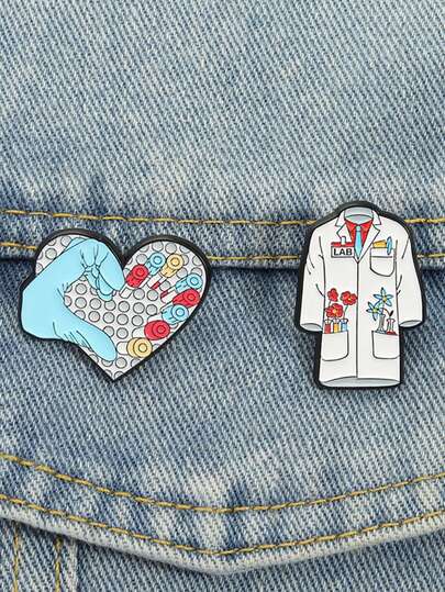 QIHOO 2pcs Laboratory Theme Enamel Needle White Coat&Love Experiment Equipment Badge Clothes Backpack Accessories Jewelry Gifts For Friends
