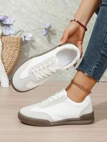 女士休闲运动鞋，平底，轻便，舒适，适合健身、步行和滑板运动