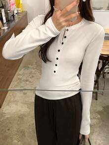 性感修身打底长袖T恤，女士款，独特精致，秋冬必备 - 白色 - 查看 4