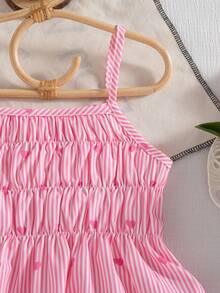 2pcs Girls Casual Striped Heart Print Decor Camisole Top And Elastic Waist Shorts Set, Spring/Summer - 粉色 - 查看 6