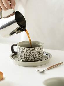 1 Set Ceramic 200ml Latte Art Coffee Cup With Saucer, High-Quality Cute Couple Mugs, Personalized Milk Tea Cup, Creative Office Cup With Spoon, Hanging Ear Cup With Plate, Chinese Tea Set