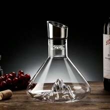 50-Ounce European-Style Crystal Glass Decanter, Equipped With A Lotus Spout And Dual Stainless Steel Filter For Quick Decanting, Luxury European-Style Wine Pourer For Home Use, Suitable For Parties, Weddings, And Anniversaries