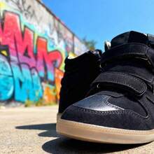 Women Wedges & Flatform - Black - View 5