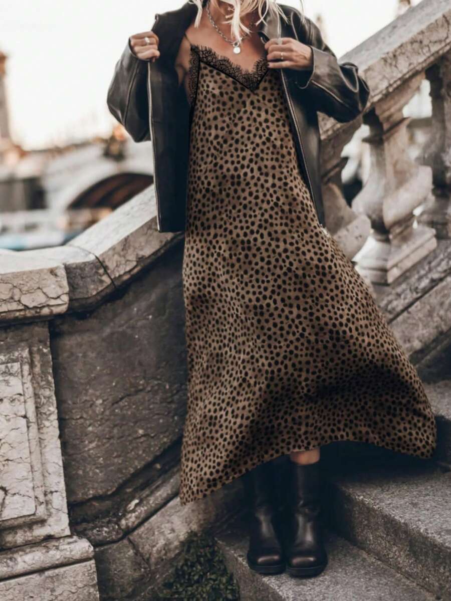 Women's Fashionable Summer Beach Vacation Sexy Elegant Retro Design Lace Patchwork Leopard Print Slip Dress - Multicolor - View 1