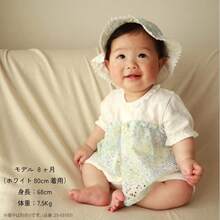 [奶油色 de Coco] 春夏 带有蓬松蕾丝印花裙♪ 短款连体衣 天竺圆点提花 凉爽 春 夏 可爱 连体衣 新生儿 婴儿服 时尚 婴儿 出生贺礼 礼物 棉100 春夏材质 25-53102 - ホワイト +80cm - チェックする 6