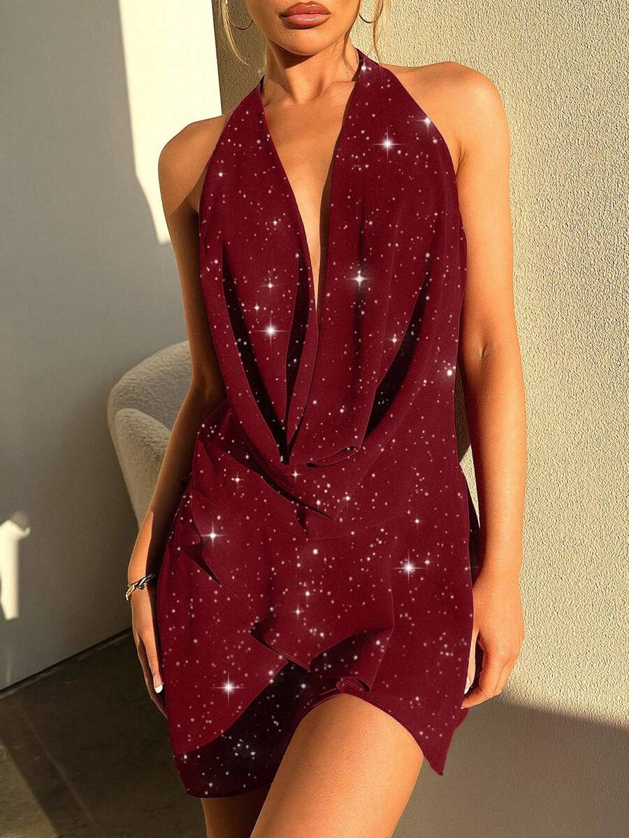 Vestido Mini con Cuello Halter y V Profundo - Estampado de Estrellas y Bajo de Volante, Vestido Elegante con Diseño Impactante para Fiestas y Cenas - Burdeos - Ver 1