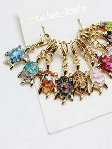 彩色海龟金属钥匙扣，时尚汽车配件，优雅汽车挂件，耐用背包挂饰，钱包挂件，男女通用趣味钥匙扣，耳机挂件，手机壳挂件，迷你龙虾扣，轻巧百搭，时尚吸睛，适用于车钥匙和手提包，周年纪念礼物，情人节礼物，新年礼物 - 彩色 - 查看 7