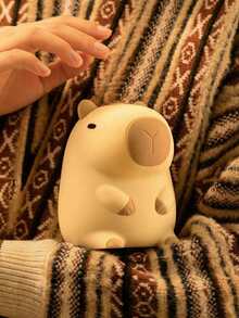 可爱水豚夜灯，趣味水牛墨西哥钝口螈动物玩具夜灯，柔和可爱的LED灯，触摸控制三档亮度可调，带颤动感应器，新奇动物造型夜灯，适用于书桌、宿舍、卧室、返校装饰、生日圣诞礼物、家居装饰、睡眠伴侣、情人节礼物、送给女友/妻子/闺蜜的礼物，便携式无线氛围灯