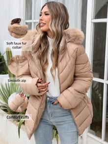 Tragen Sie diesen Winter unsere Damen Große Größen Daunenjacke mit Kapuze, warm und bequem - perfekt für Outdoor-Abenteuer, und sie hat Taschen! - Aprikosenfarben - Übersicht 1