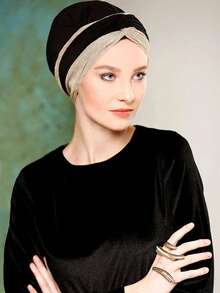 Gold Thread On Black Background Splicing