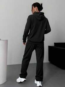 Conjunto de sudadera con capucha y cremallera para mujer -pantalones de pierna ancha, estilo casual y moderno, ideal para múltiples ocasiones. Tela suave y transpirable, diseño con detalles en negro y oro, - Negro - Ver 4