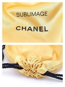 CHANEL حقيبة مكياج ذات سحاب ذهبية اللون، حقيبة مستحضرات تجميل صغيرة محمولة بتصميم بسيط - الذهبي - مشاهدة 5