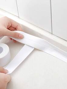 1 Roll Self-Adhesive Waterproof & Antibacterial Sealing Tape For Kitchen And Bathroom, Suitable For Sinks, Bathtubs, Toilets, Wall Corner Decoration, Stickers, Wall Decals, Vinyl Decals, Used For Home Decoration, Spring Decoration Supplies, Refresh Your Home, LAMA Decorative Stickers, Can Be Used As Birthday And Graduation Gifts, Kitchen & Bathroom Self-Adhesive Sealing Tape, Bathroom Waterproof Moisture-Proof Tape, Kitchen Sink Caulk Strip, Kitchen & Bathroom Sink Gap Sealing Strip, Toilet Seat Sealing Strip, Wall Corner Sealing Strip, White Sealing Tape For Bathroom And Kitchen, White Self-Adhesive Sealing Strip For Bathroom Sealing, Bathtub Edge Sealing Tape, Toilet Adhesive Tape, Kitchen Countertop Tape (1 Inch * 5 Feet) - trắng - Xem 2