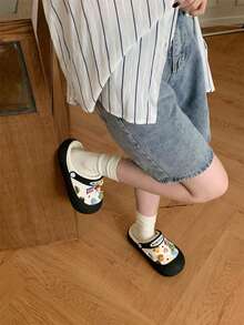 XIXITIAO 1 Pair Cute Round Toe Versatile Comfortable Breathable Lightweight Slip-On Sandals - Black and White + Little Monster - View 2