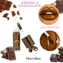 Gloss para labios aroma a Chocolate de Mocoallure. brillo labial efecto gloss y color café con destellos dorados | Fórmula hidratante con acabado luminoso y un delicado aroma a chocolate - Chocolate - Ver 5