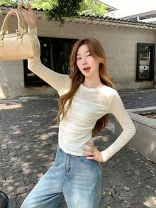 女士网眼长袖T恤，秋季款，独特设计，褶皱修身短款上衣 - 白色 - 查看 2