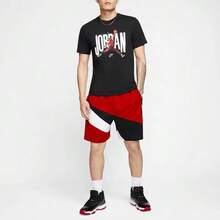 Nike Jordan 印花标志圆领复古美式短袖T恤，黑色 - 黑色 - 查看 3