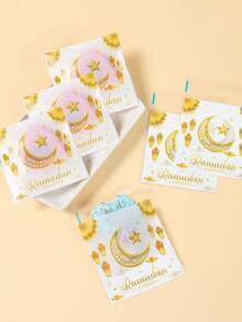 50 pezzi Sacchetti di caramelle bianchi e dorati per Eid Mubarak con chiusura automatica, sacchetti regalo per la benedizione del Ramadan decorati con mezzaluna, lanterna e stelle, adatti per confezioni regalo, biscotti al cioccolato, confezioni di caramelle, bomboniere per feste di Eid, decorazioni per la casa del Ramadan, decorazioni per Eid, benedizione del Ramadan, Eid Al-Fitr, Eid Al-Adha, regali per amici e familiari, forniture per feste del Ramadan - oro bianco - Visualizzare 2