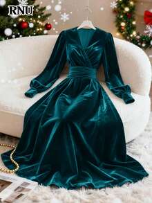 RNU 孔雀蓝纯色丝绒弹力长裙，V领，收腰设计，优雅女士装扮，秋冬季女士正式礼服，适合派对、约会、度假、休闲场合，褶皱连衣裙，生日礼服，冬季服装，百搭时尚，原创设计，情人节礼服，狂欢节服装，丝绒新年长裙，婚礼宾客优雅长袖A字长裙，春夏款 - 水鴨藍 - 查看 1