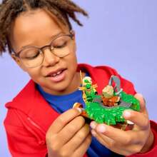 LEGO Ninjago - 71850 Lloyd Vs. Earth Monsters: Spinning Machine