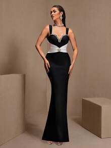 Đầm maxi dệt kim thanh lịch dành cho nữ, điểm xuyết đính đá và tay ngắn, thích hợp cho các sự kiện trang trọng, đám cưới, mùa xuân. - Đen và trắng - Xem 6