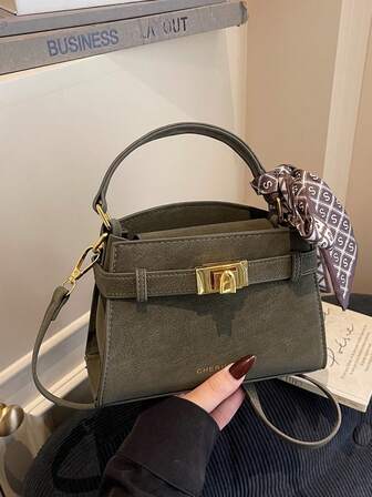 Fashionable Small Square Handbag For Women, 2025 Winter New Casual Chic Shoulder Crossbody Bag Suitable For Shopping, Wallet, Young Women, College Students, Beginners, White-Collar. Ideal For Office, University, Work, Business, Commuting, Outdoor Activities, Travel And Picnics