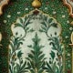 متعدد الألوان