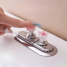 Toilet Buttons, Flower Shaped Toilet Buttons, Toilet Water Tank Push Buttons, And Creative Toilet Accessories