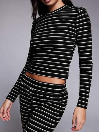 Damen gestreiftes Baumwoll-Unterhemd, Frühlings-/Herbst-Unterhemd für den täglichen Gebrauch, Strand und Zuhause