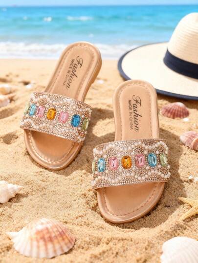 1 Pair Girls' Beach Slippers, Fully Decorated With Pearls And Colorful Rectangular Gems, Faux Leather Material, Non-Slip Sole, Open Toe Flat Style, Luxurious Shiny Look, Suitable For Beach Vacation And Party Outfits