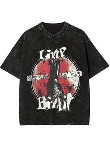Camiseta Gráfica Vintage para Hombre "Limp Bizkit" - Negra con Impresión Blanca, Corte Holgado, Manga Corta, Cuello Redondo, Estilo Casual de Calle para Atuendo Casual, Ropa de Calle Casual| Camiseta de impresión vintage| Ropa Casual Duradera - Negro - Ver 1