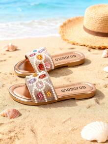 1 đôi dép đi biển cho bé gái, quai màu vàng hồng trang trí bằng đá giả và ngọc trai nhiều màu, chất liệu da tổng hợp, đế chống trượt, kiểu hở mũi, thiết kế rực rỡ và đầy màu sắc, thích hợp cho kỳ nghỉ hè ở bãi biển và các hoạt động ngoài trời. - Rượu sâm banh - Xem 2