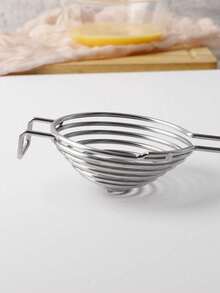 Stainless Steel Egg Yolk Separator, Kitchen Tool, Easy To Use, , Efficient For Cooking & Baking, Professional-Grade Innovative Design